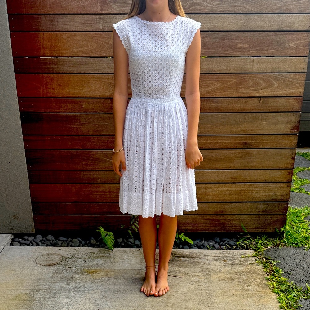 Vintage | White Lace Dress
